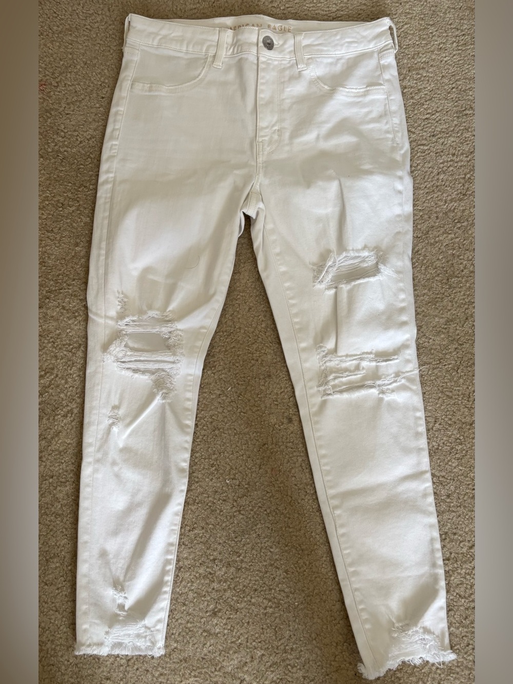 Women's Size 12 Short American Eagle Outfitters White Distressed Skinny Jeans